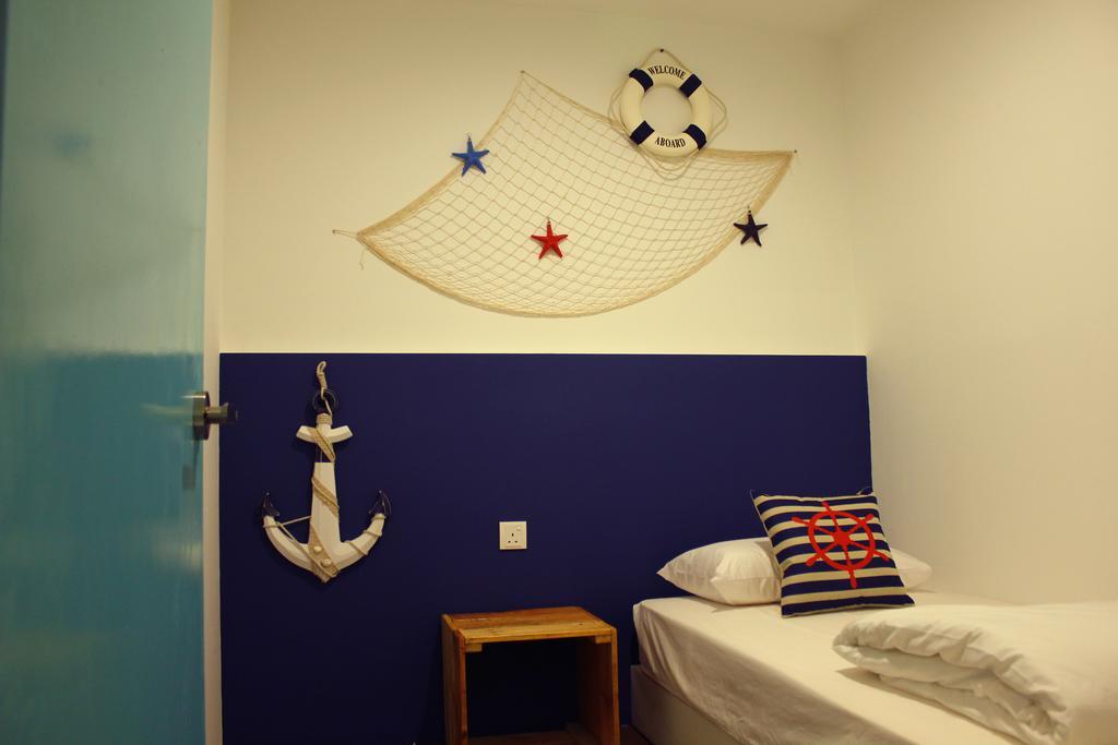 Roof Talk Theme Hostel Johor Bahru Pokoj fotografie